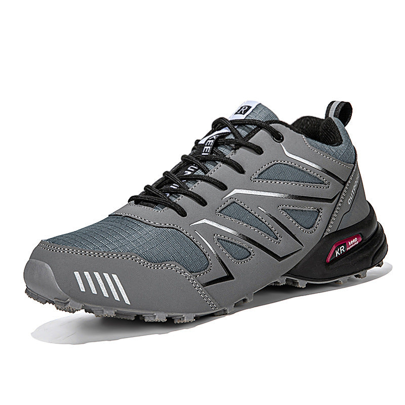 Plus Size Low-top Men's Breathable Casual Sneaker